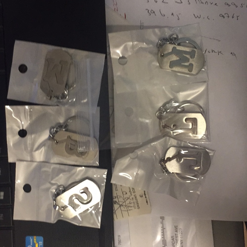 stainless steel metal keychain ev letter avail - Picture 8 of 8